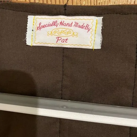 Women’s Handmade Multi Cat & Flower Plants Holiday/Christmas Plaid Vest Size- XL - Picture 4 of 4